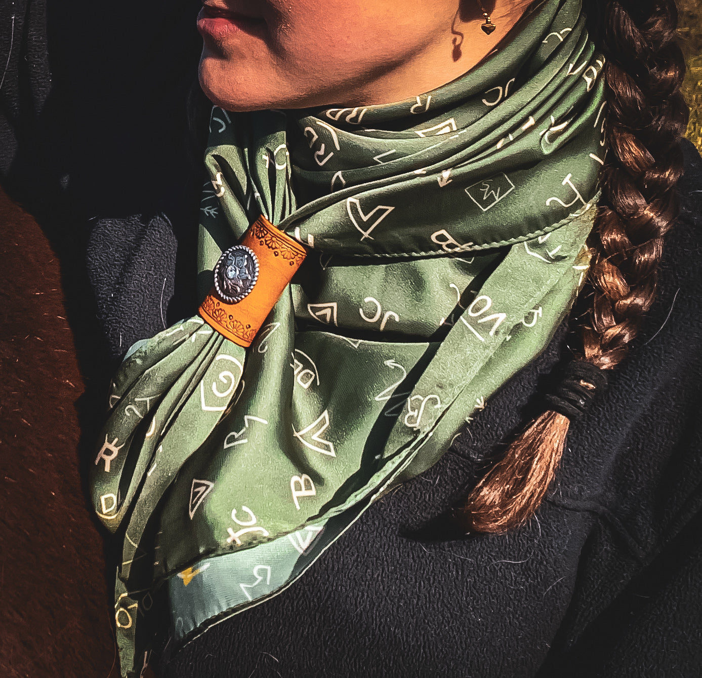 Leather scarf slides